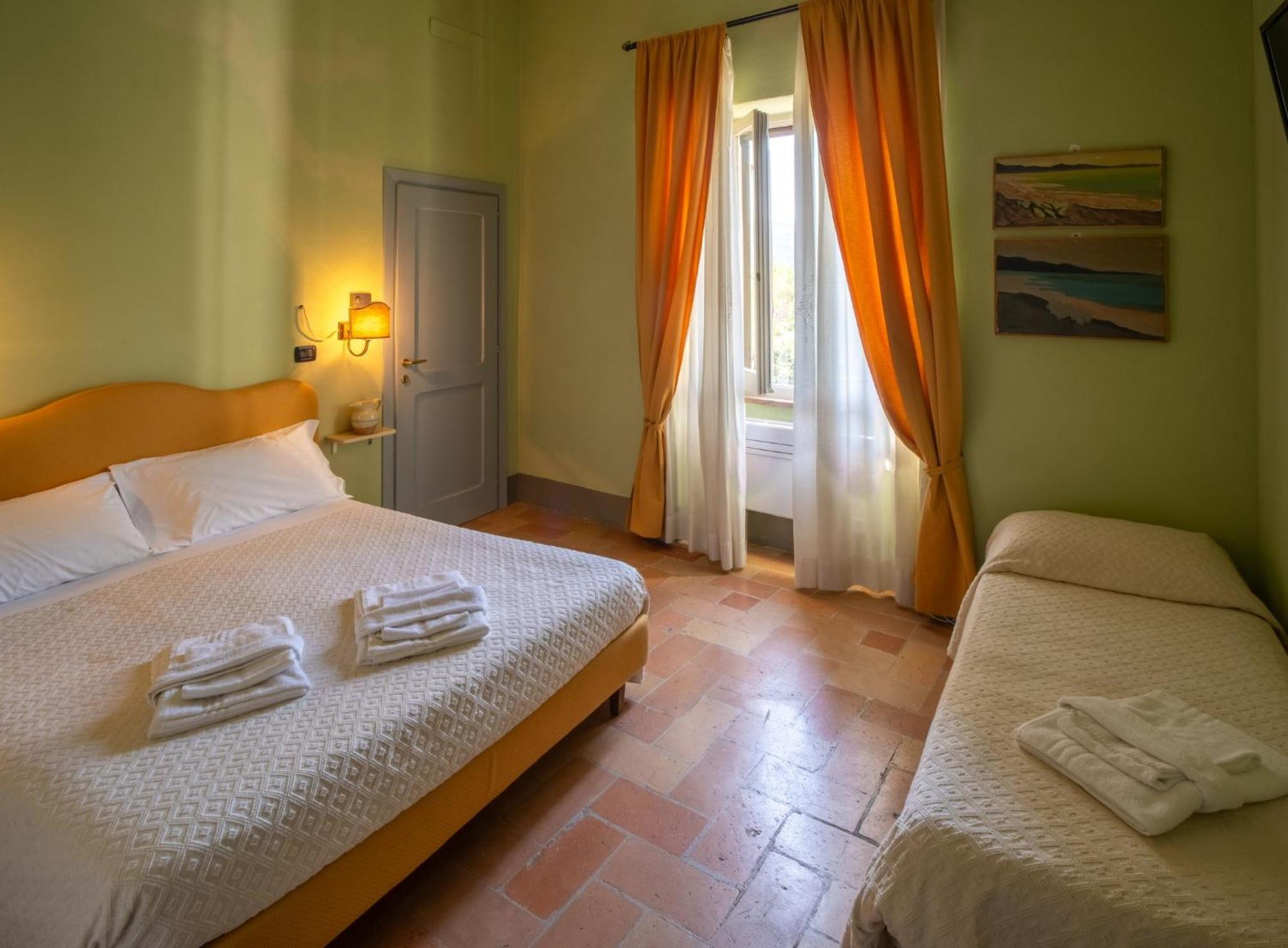B&B Porta Perugina ベヴァーニャ エクステリア 写真