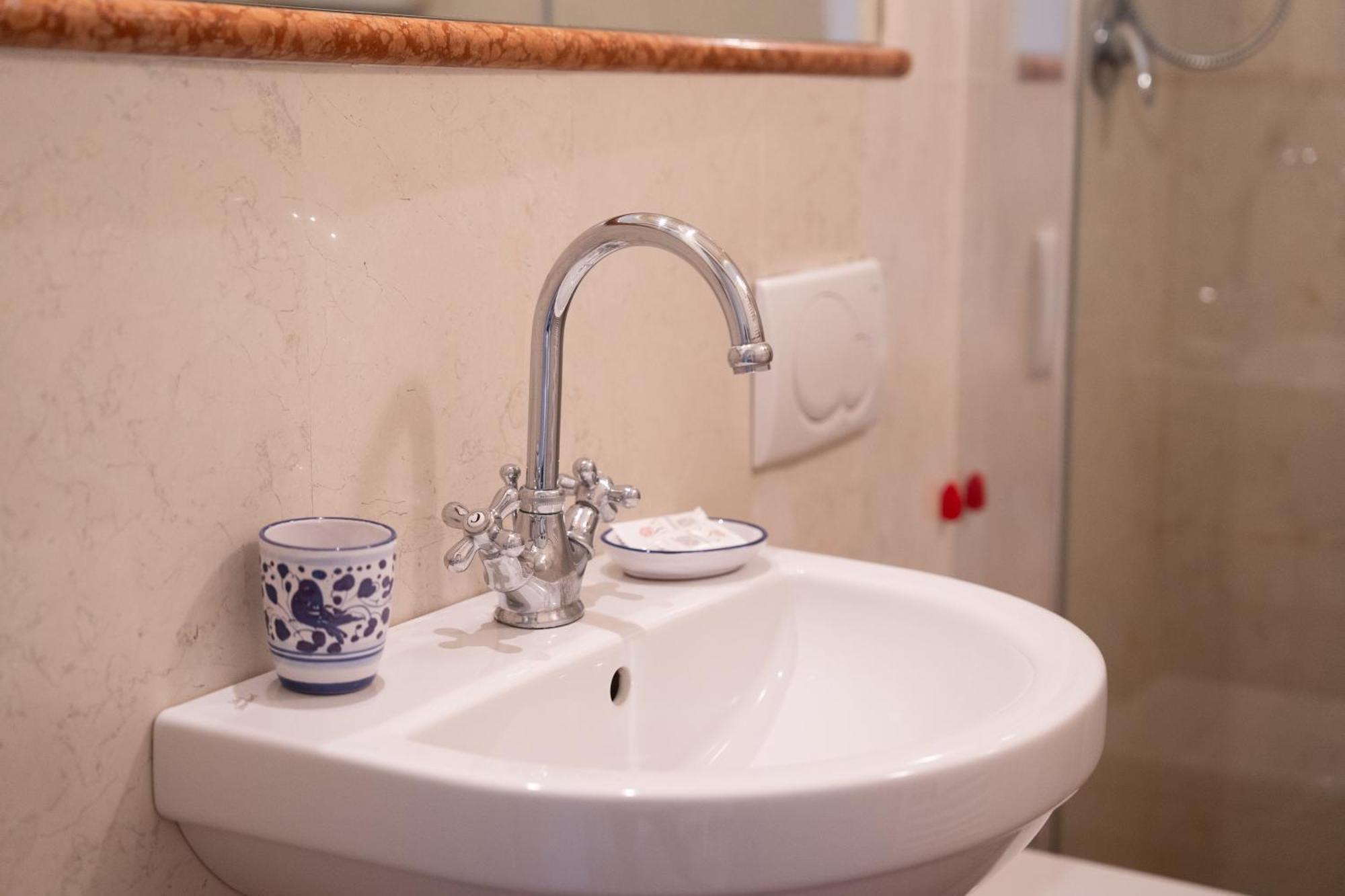 B&B Porta Perugina ベヴァーニャ エクステリア 写真